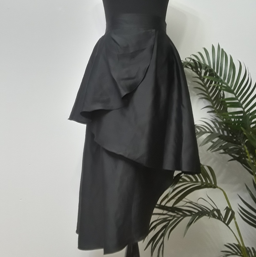 Women's Lilly Skirt Size Medium